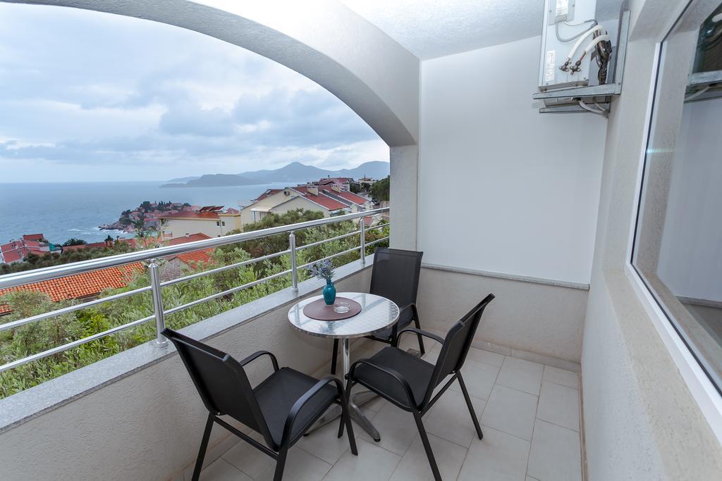 Apartments Marija Sveti Stefan Buitenkant foto